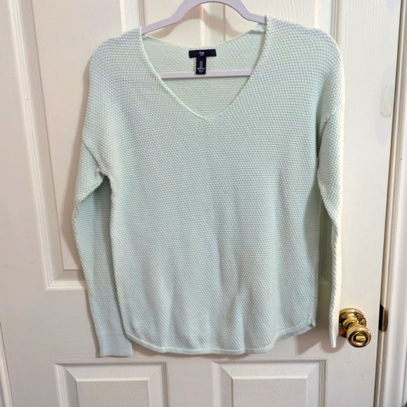 GAP Sweaters - 3/$15🧡 Gap Women's Sweater